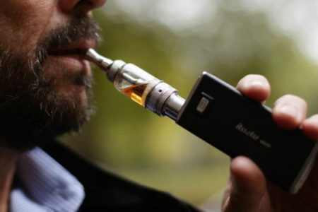 Dünya Sağlık Örgütü: Elektronik sigara, normal sigarayı bıraktırmıyor sağlık için de çok zararlı