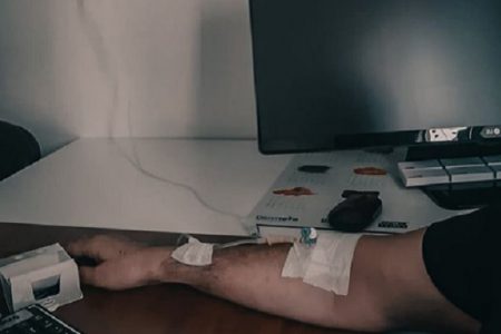 Tıp öğrencisi soruyor: Bir hasta vefat edince sadece hasta yakını mı üzülüyor sanıyorsunuz?
