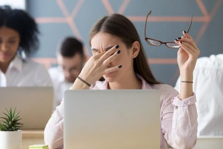 Yeni çağın hastalığı: Dijital göz yorgunluğu