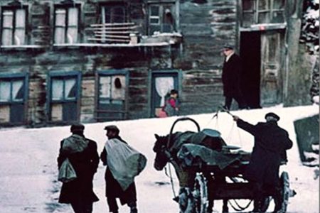 Nakilbend Sokakta Bir Sabah