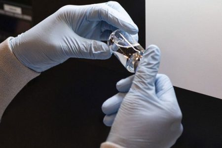 Remdesivir corona virüs için FDA onayı alan ilk ilaç oldu
