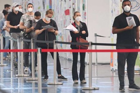 Almanya’da aşı olmayanlara yönelik katı kurallar geliyor
