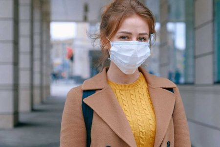 Küresel araştırma: Maske takmak Covid-19’a yakalanma riskini yüzde 53 azaltıyor