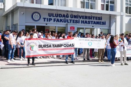 Asistan Hekimler İş Bıraktı