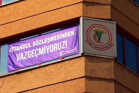 İstanbul Sözleşmesi’nin İptalinin Reddine İlişkin Danıştay Kararı Hakkında TTB’nin Yaptığı Temyiz Başvurusu Oyçokluğu ile Reddedildi
