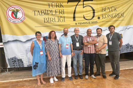 TTB 75. Büyük Kongresi Yapıldı: “Hekim Emeğinin Değersizleşmesini ve Toplumun Yoksulluğa Mecbur Bırakılmasını Kabul Etmiyoruz!”