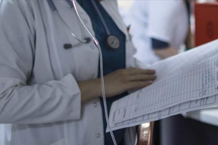 Hekim göçü: Temmuzda rekor sayıda belge talebi
