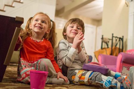 SMA hastası çocuklara tedaviye erişim hakkı veren İngiltere’de ölümler önemli ölçüde düştü