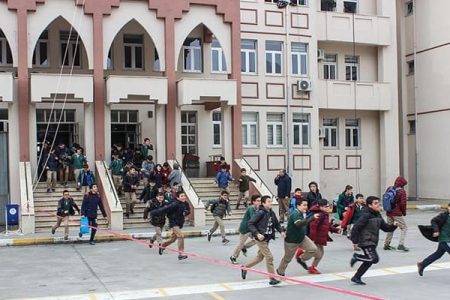 Okulların açılmasıyla Covid-19, grip ve kızamıkta artış bekleniyor