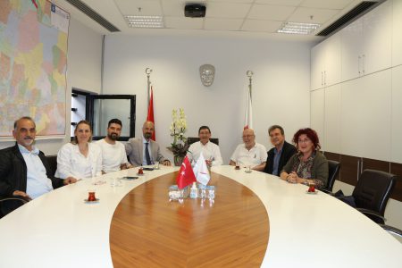 Bursa Eczacı Odası’na kutlama ziyareti