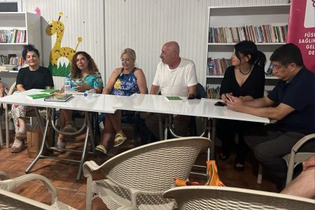 TTB Dr. Ali Özyurt Kültür Sanat Edebiyat Kolu’nun “4 Hekim 4 Yazar 4 Kitap” Söyleşisi Hatay Arsuz’da Düzenlendi
