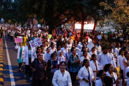 TTB’den, Kadına ve Sağlık Çalışanlarına Yönelik Şiddete Karşı İş Bırakan Hindistanlı Hekimlere Dayanışma Mektubu