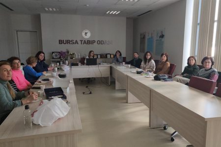 Oku/Yorumla/Yaz Grubu ‘Zavallılar’ için buluştu